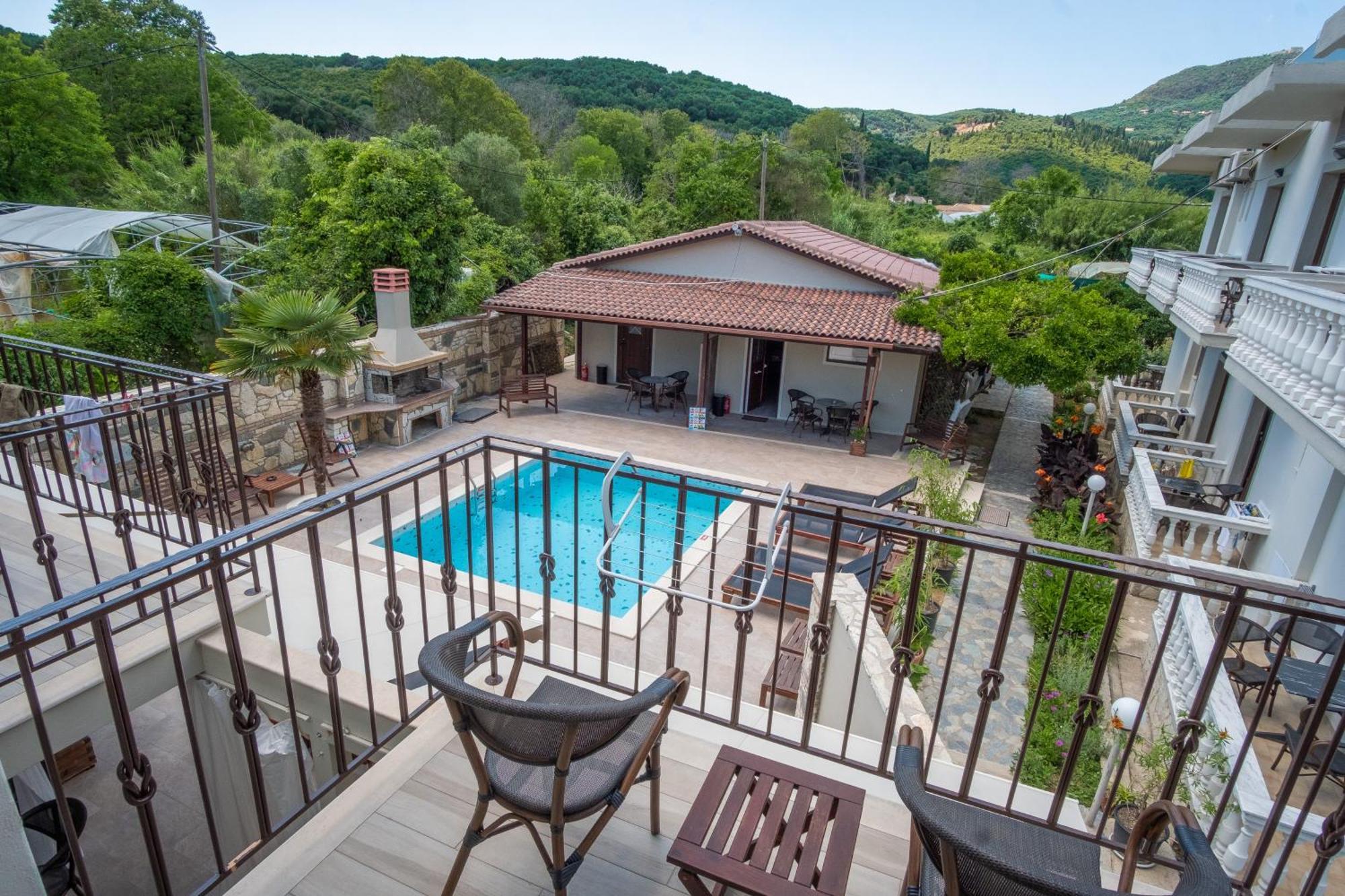 Sekreto - "S" Maisonettes & Studios Adults Only Parga Bagian luar foto
