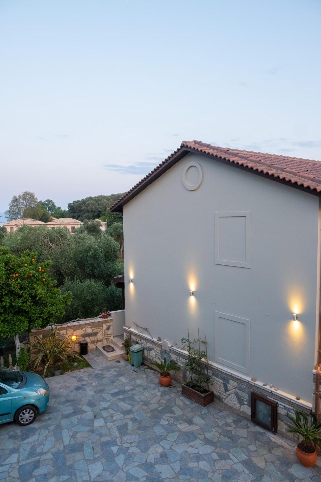 Sekreto - "S" Maisonettes & Studios Adults Only Parga Bagian luar foto