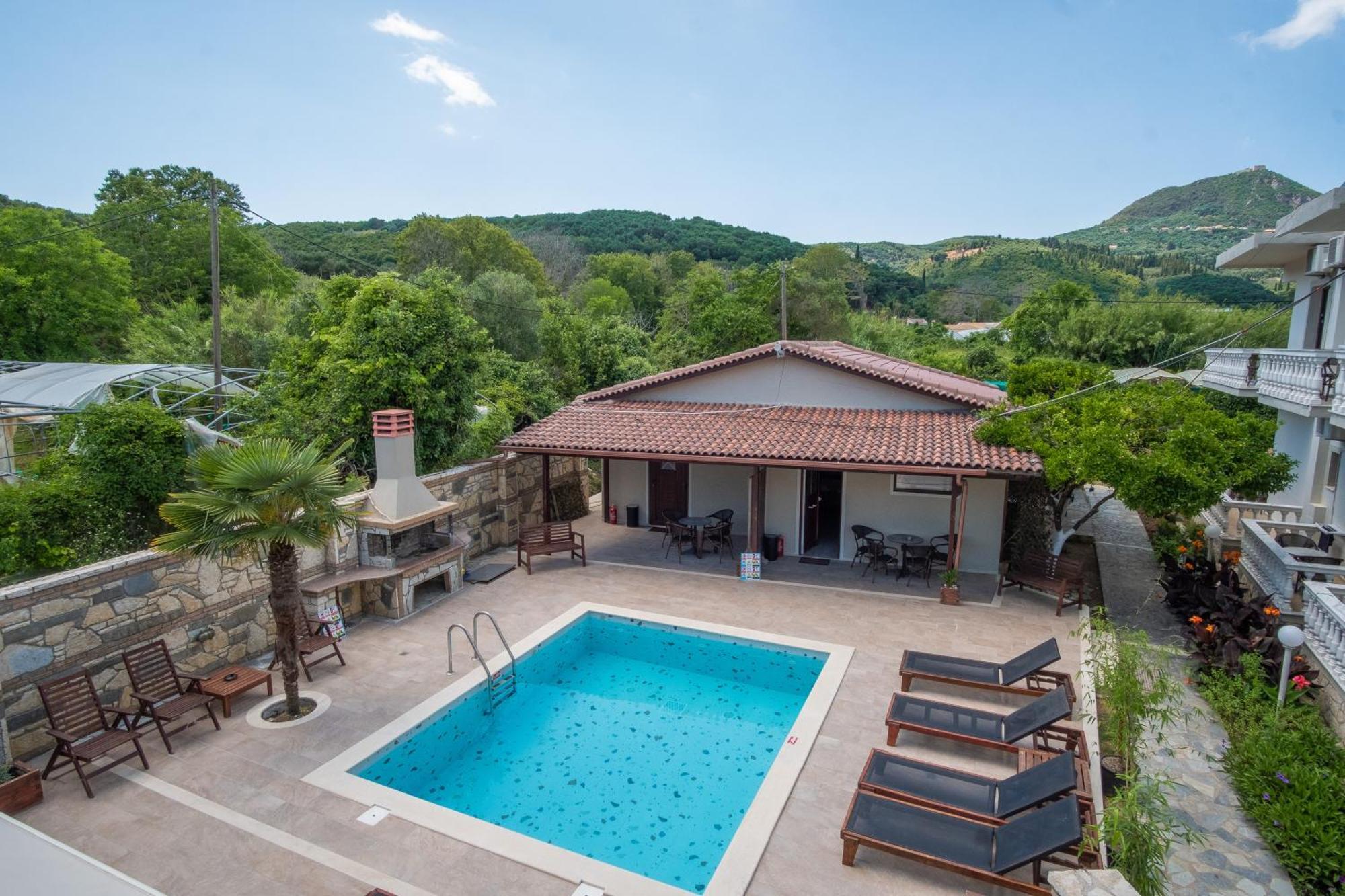 Sekreto - "S" Maisonettes & Studios Adults Only Parga Bagian luar foto